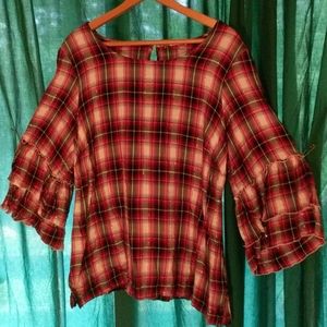 Black, Red & White Plaid Long Sleeve Top